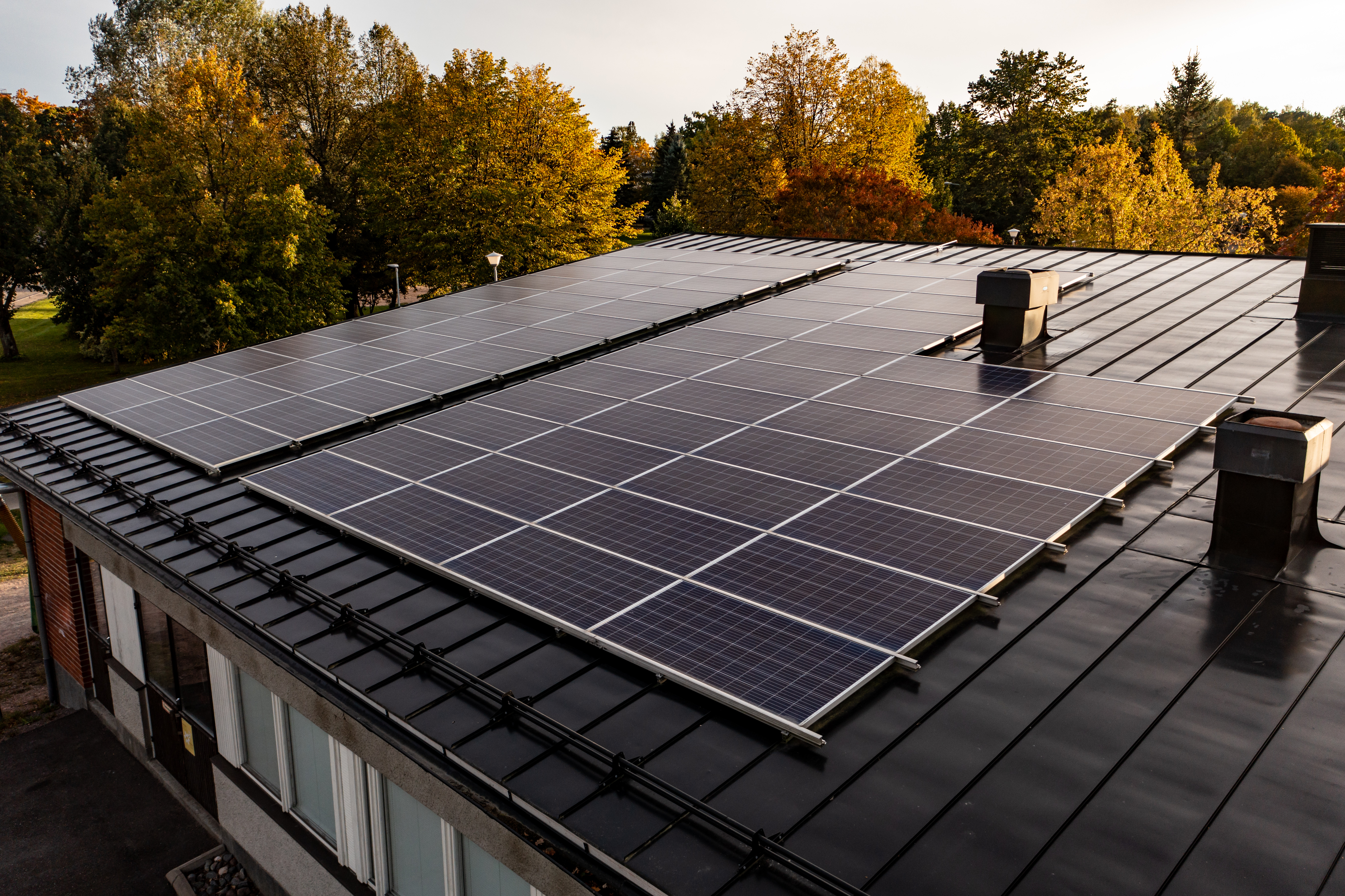 Residential Solar Leasing Services with Power Camel